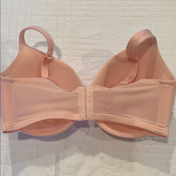 Peach Bra - Picture 2 of 2
